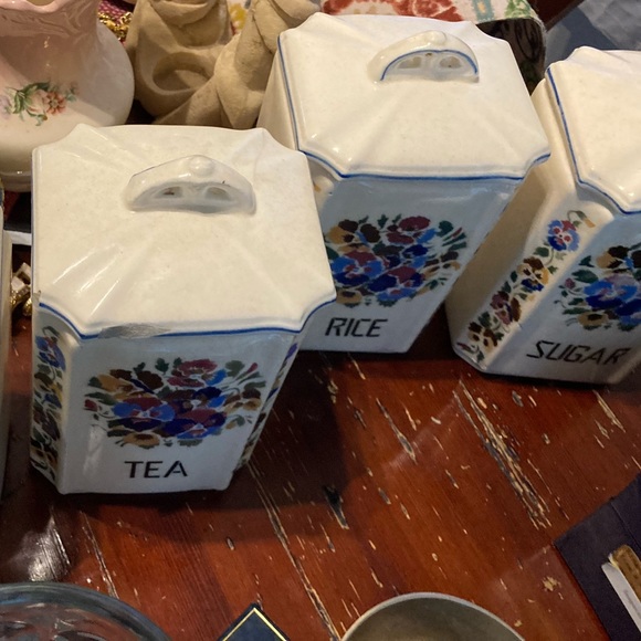 RARE Antique ceramic hand painted canisters from Cecho-Slovakia over 100 yrs old - Picture 3 of 10